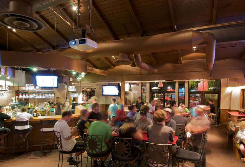 Hotel Cachet Crossing - Blue Mountain Resort | Blue Mountains | Ontario | Canada 3