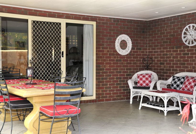 The Silver Birches | Bright | Victoria | Australia 12