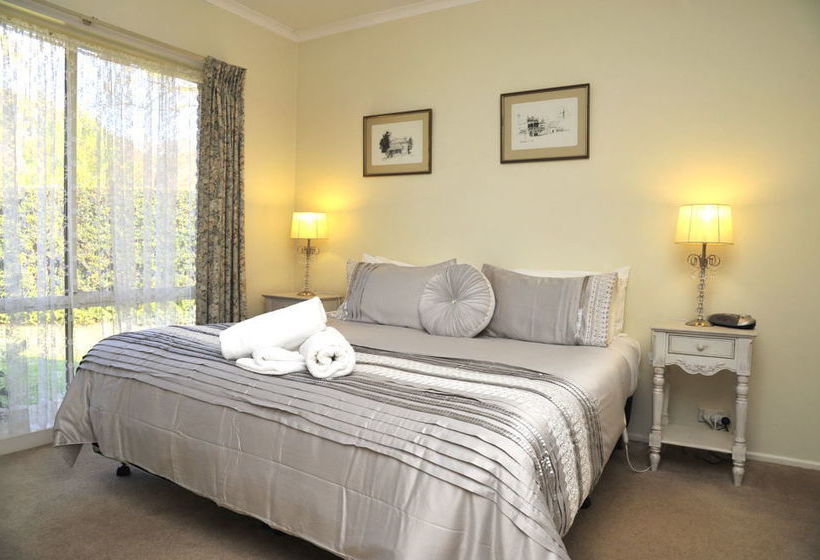 The Silver Birches | Bright | Victoria | Australia 5