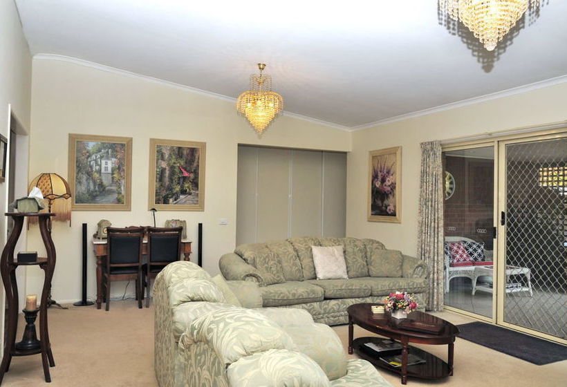 The Silver Birches | Bright | Victoria | Australia 9