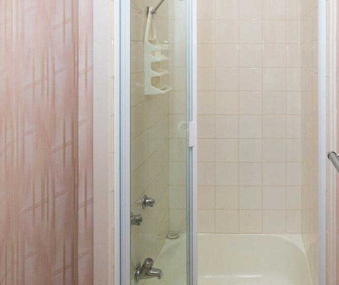 Sandpiper Holiday Apartments | Lakes Entrance | Victoria | Australia 17