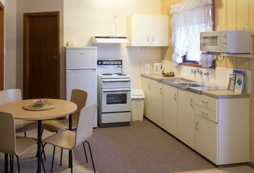 Sandpiper Holiday Apartments | Lakes Entrance | Victoria | Australia 5