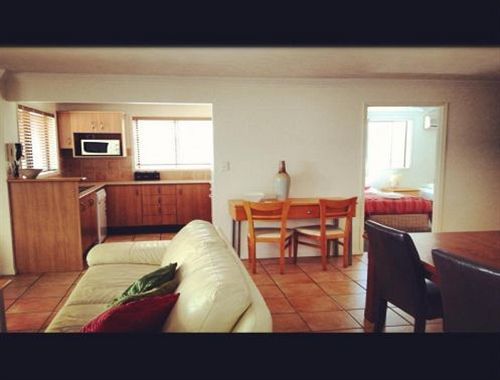 Milton Motel Apartments | Milton | Queensland | Australia 13