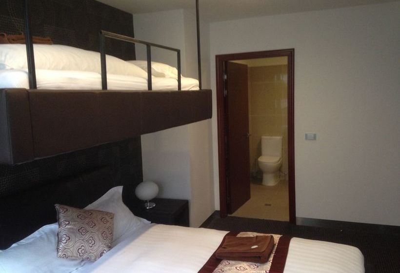 Hotel Duck Inn | Mount Buller | Victoria | Australia 12