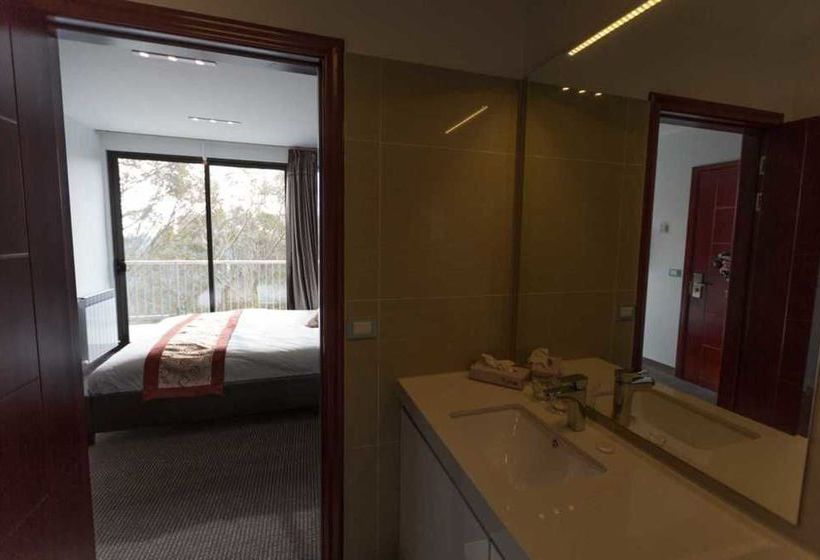 Hotel Duck Inn | Mount Buller | Victoria | Australia 13