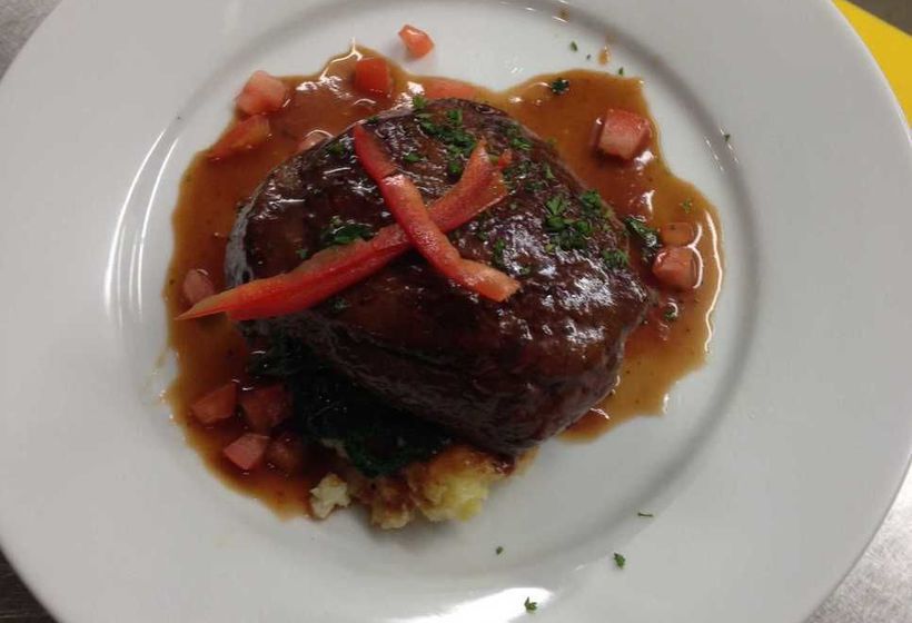 Hotel Duck Inn | Mount Buller | Victoria | Australia 4