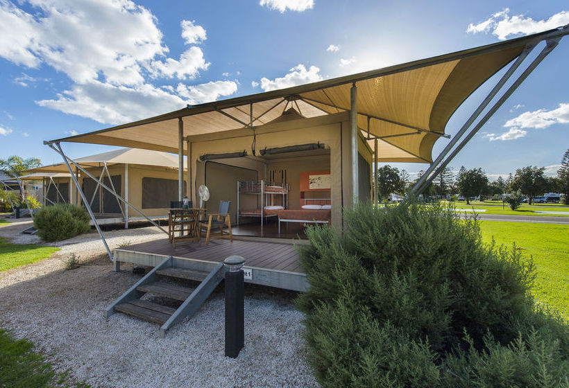 Hotel Adelaide Shores Caravan Park | West Beach | South Australia | Australia 1