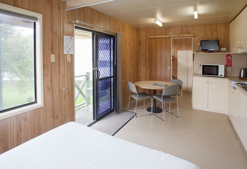 Hotel Adelaide Shores Caravan Park | West Beach | South Australia | Australia 10