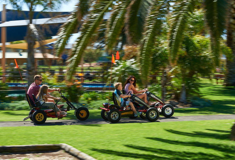 Hotel Adelaide Shores Caravan Park | West Beach | South Australia | Australia 6