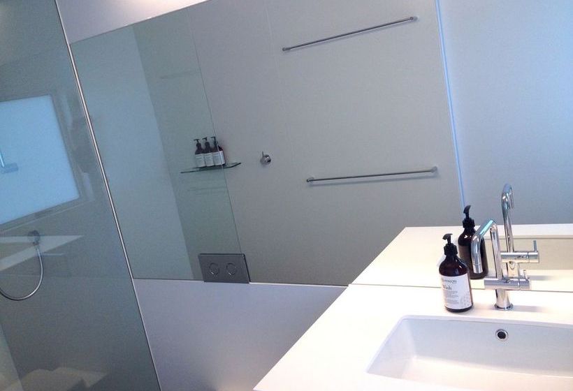 Avalon City Retreat | Hobart | Tasmania | Australia 7