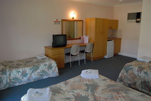 Motel Ophir Tavern | Orange | New South Wales | Australia 6