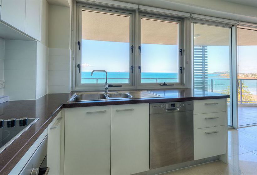 Hotel Oshen Apartments | Yeppoon | Queensland | Australia 7