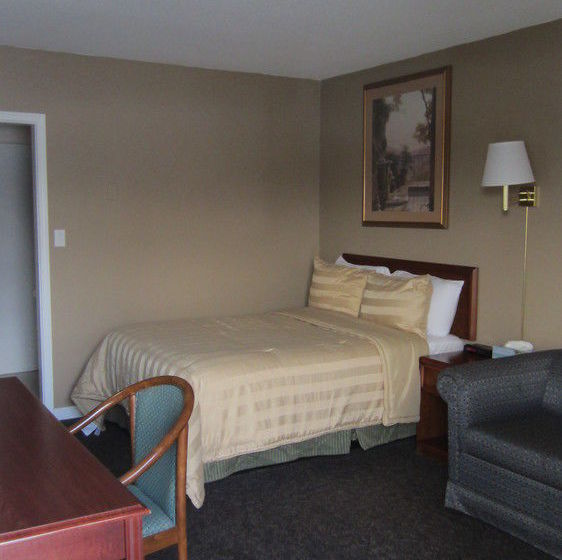 Motel Village Inn & Suites | Lively | Ontario | Canada 10