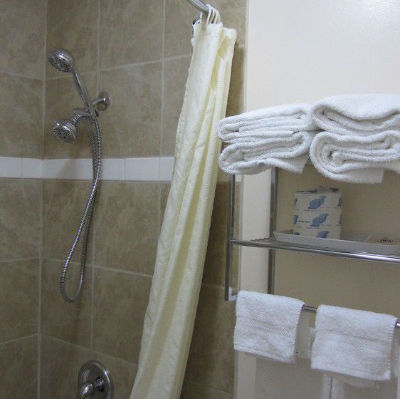 Motel Village Inn & Suites | Lively | Ontario | Canada 6