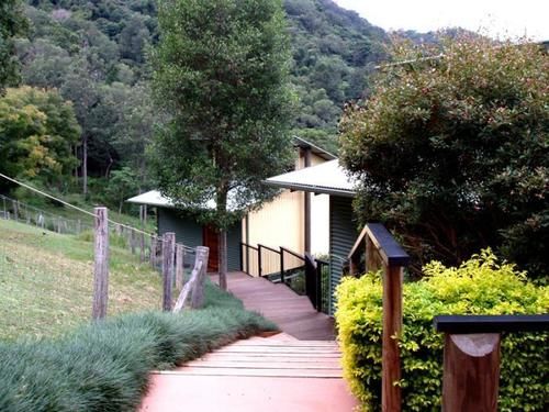 Hotel Dayboro Cottages & Llama Walks | King Scrub | Queensland | Australia 17