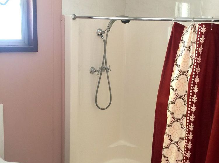 Clare Valley Cabins | Stanley Flat | South Australia | Australia 4