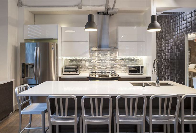 Holland Hôtel By Simplissimmo | Montreal | Quebec | Canada 6