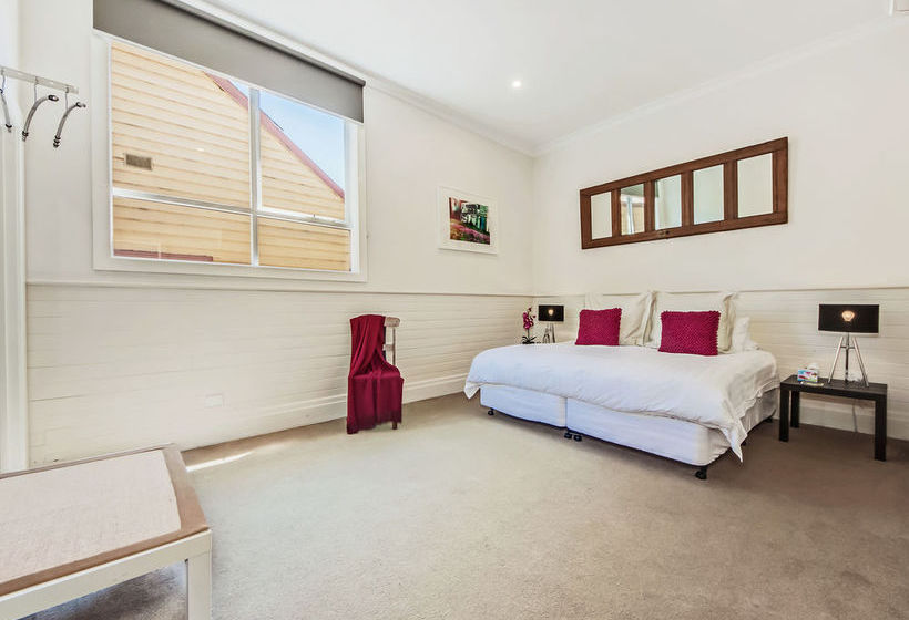 Bed and Breakfast Tuck Inn | Healesville | Victoria | Australia 5