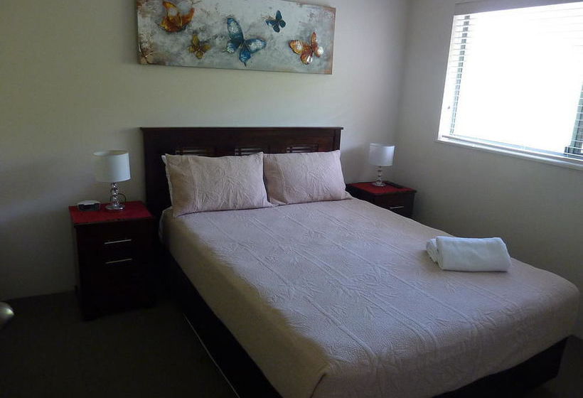 Kings Bay Apartments | Caloundra | Queensland | Australia 11