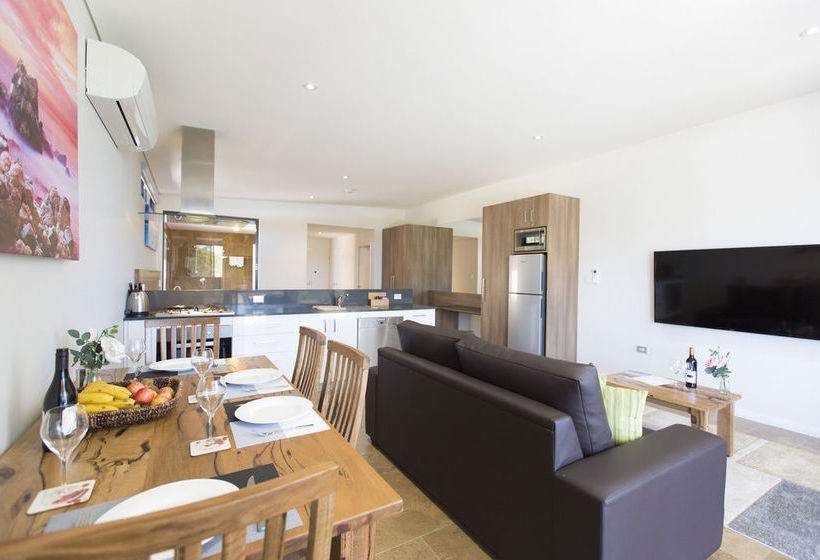 Eight Willows Retreat | Metricup | Western Australia | Australia 14