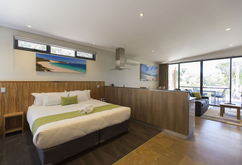 Eight Willows Retreat | Metricup | Western Australia | Australia 18