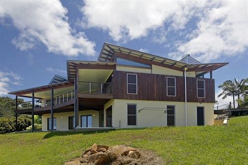 Hotel Coopers Shoot Escape | Byron Bay | New South Wales | Australia 1