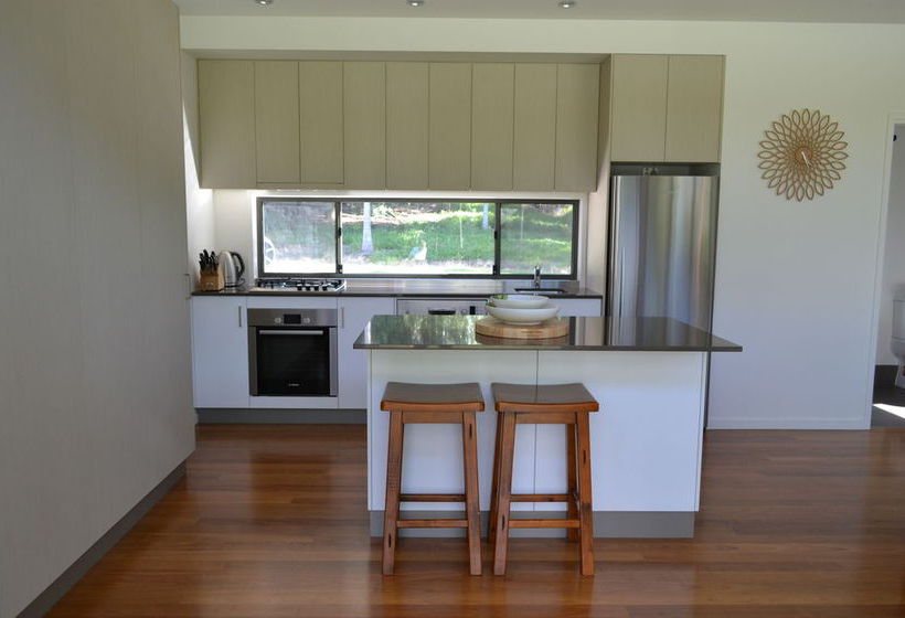 The Lily Pad At Byron Bay | Byron Bay | New South Wales | Australia 1