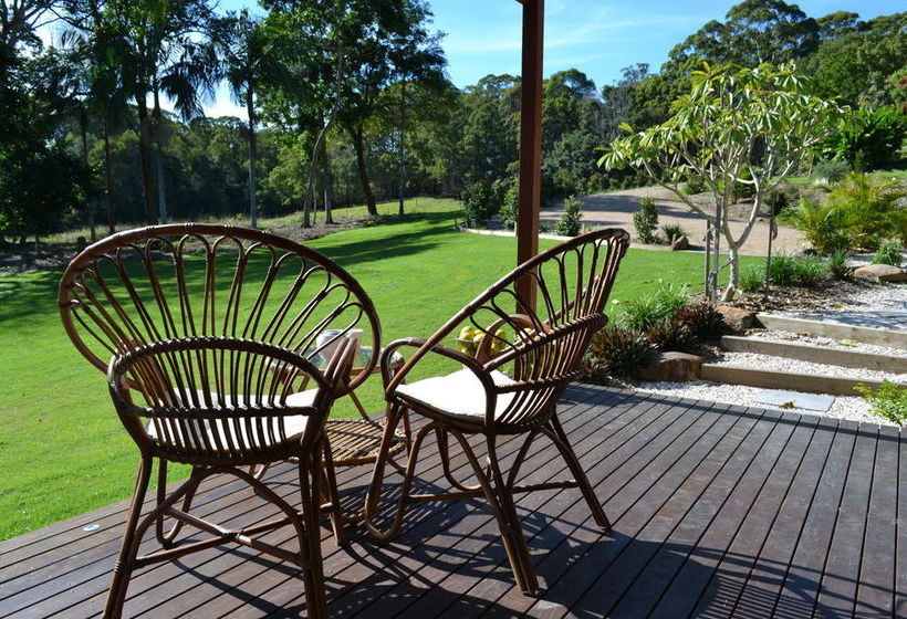 The Lily Pad At Byron Bay | Byron Bay | New South Wales | Australia 10