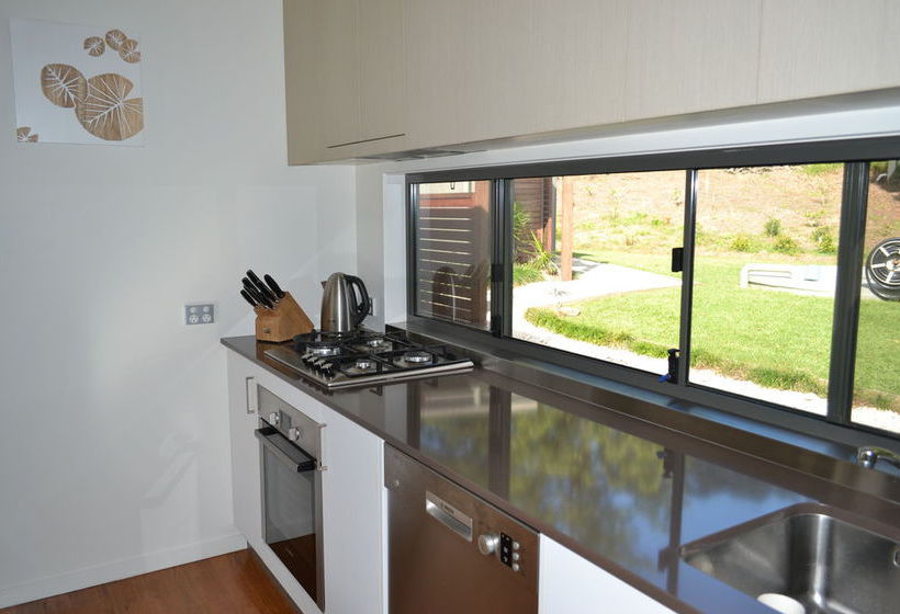 The Lily Pad At Byron Bay | Byron Bay | New South Wales | Australia 5