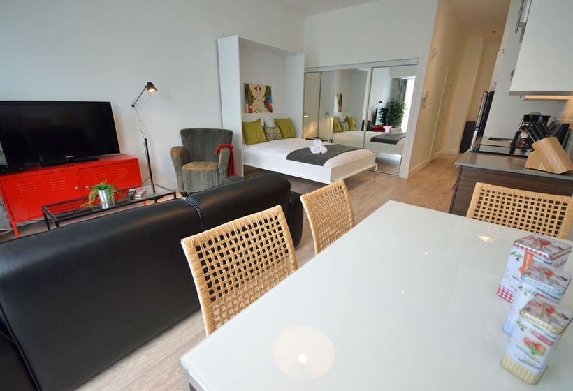 LikeAHotel Les Mackay Downtown | Montreal | Quebec | Canada 10