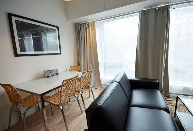 LikeAHotel Les Mackay Downtown | Montreal | Quebec | Canada 11