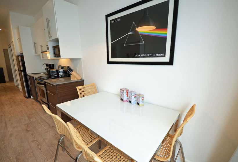 LikeAHotel Les Mackay Downtown | Montreal | Quebec | Canada 7