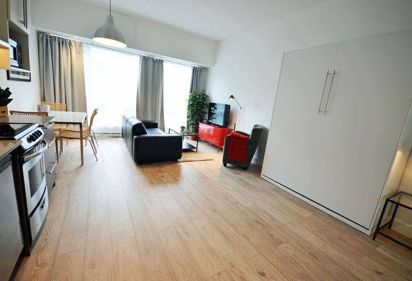 LikeAHotel Les Mackay Downtown | Montreal | Quebec | Canada 9