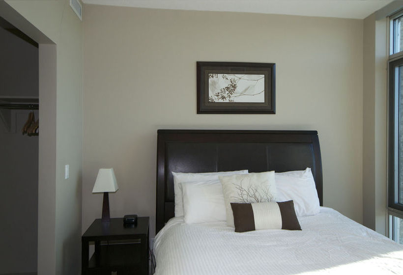 O Hotel Suites Vetro Sasso | Calgary | Alberta | Canada 17