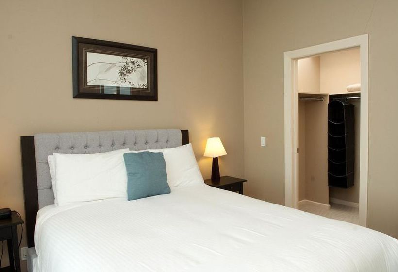 O Hotel Suites Vetro Sasso | Calgary | Alberta | Canada 3