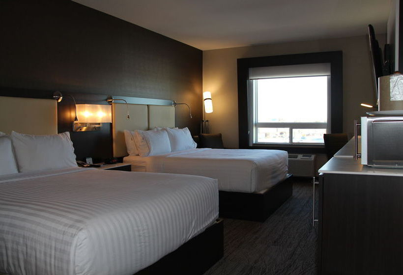 Hotel Holiday Inn Express & Suites Cold Lake | Cold Lake | Alberta | Canada 12