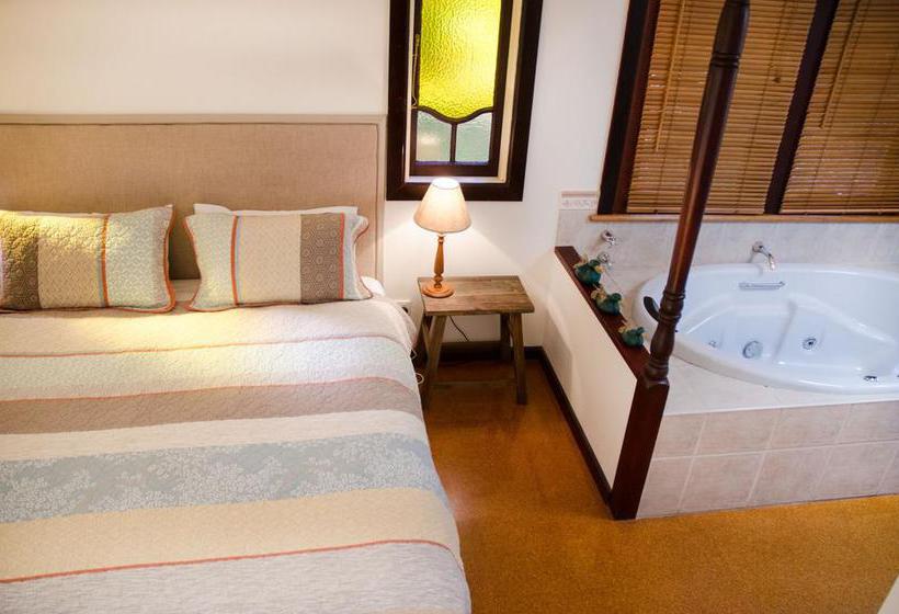 Ashwood Cottages Victoria