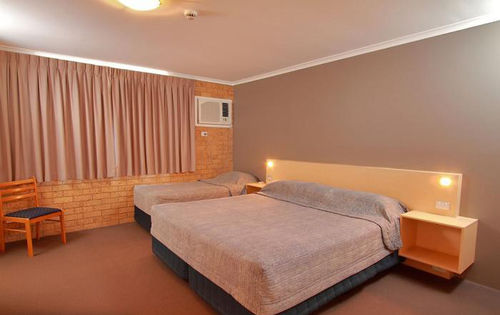 Motel Morayfield Tavern | Caboolture | Queensland | Australia 3