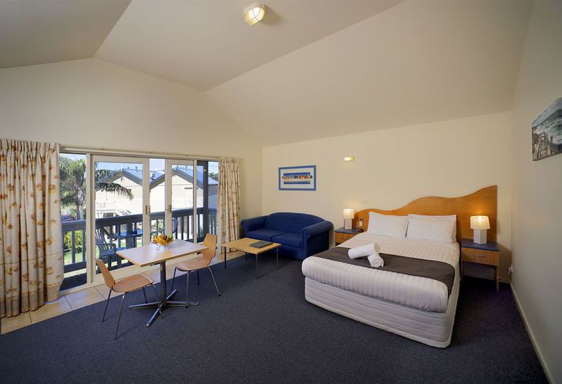 Boathouse Resort Motel | Blairgowrie | Victoria | Australia 1