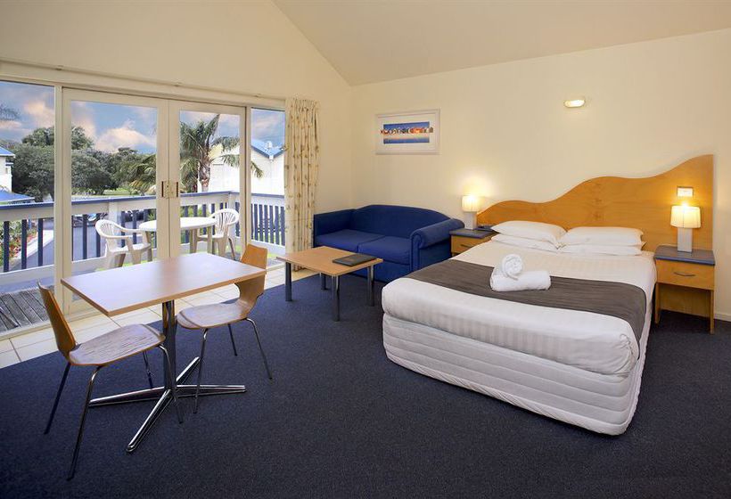 Boathouse Resort Motel | Blairgowrie | Victoria | Australia 6