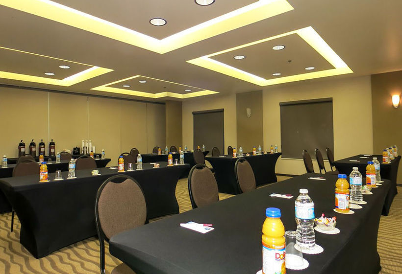 Hotel Comfort Suites Regina | Regina | Saskatchewan | Canada 14