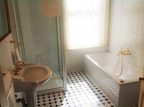 Bed and Breakfast The Grand On Macfie | Devonport | Tasmania | Australia 10