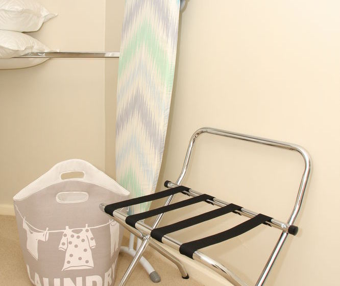 Pension Travillas | Hillarys | Western Australia | Australia 18