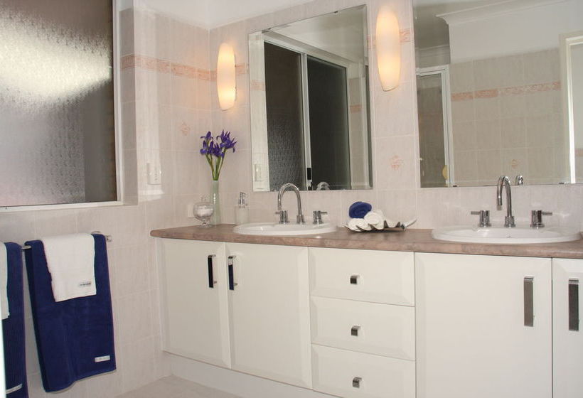 Pension Travillas | Hillarys | Western Australia | Australia 5