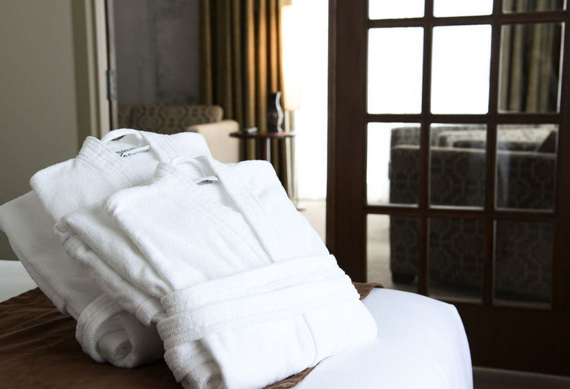 Hotel Château Arnaud | Sept-Iles | Quebec | Canada 10