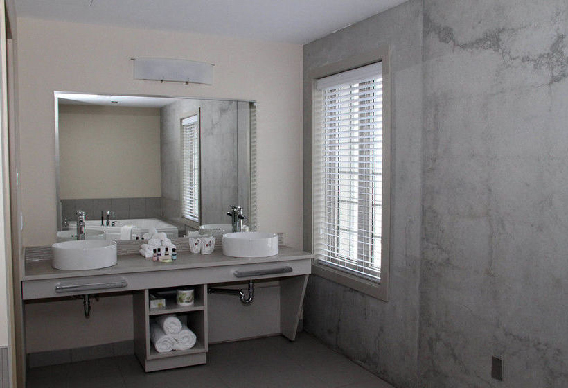 Hotel Château Arnaud | Sept-Iles | Quebec | Canada 3