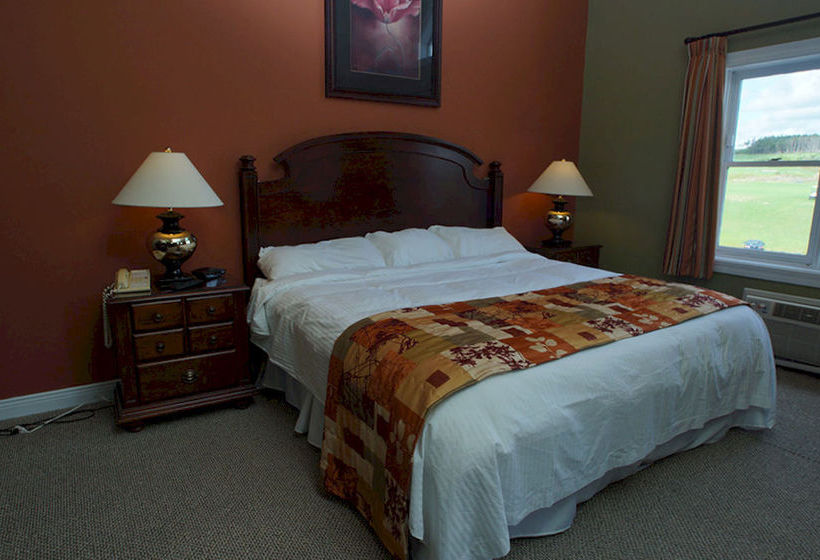 Resort The Wilds At Salmonier River | Holyrood | Newfoundland and Labrador | Canada 5