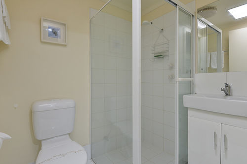 Wintergarden Beach Cabin | Encounter Bay | South Australia | Australia 6