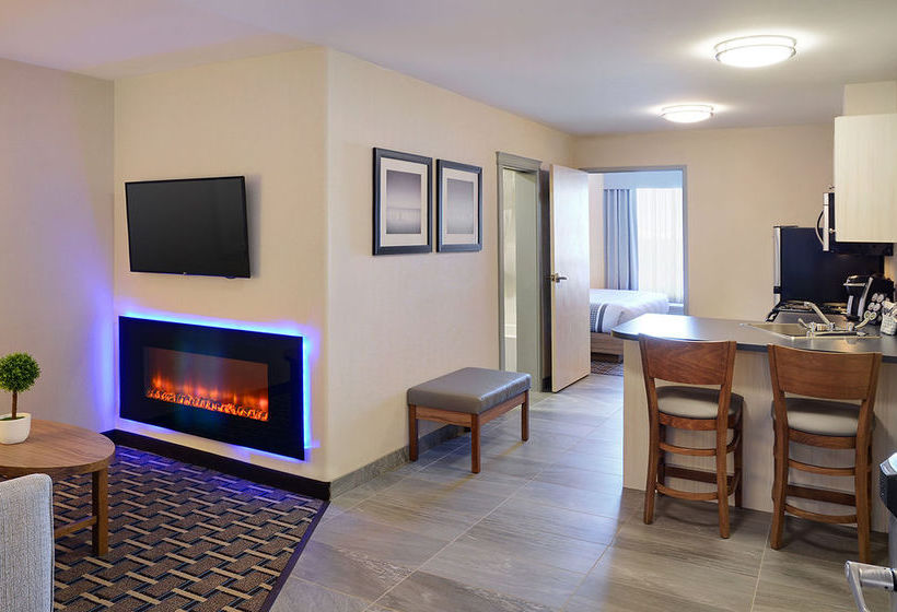 Hotel Pomeroy Inn And Suites Vermilion | Vermilion | Alberta | Canada 12