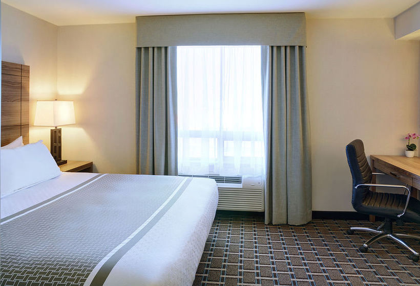 Hotel Pomeroy Inn And Suites Vermilion | Vermilion | Alberta | Canada 16